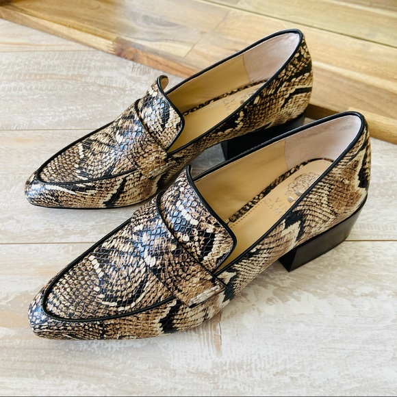New Vince camuto snake print loafers - Picture 6 of 10